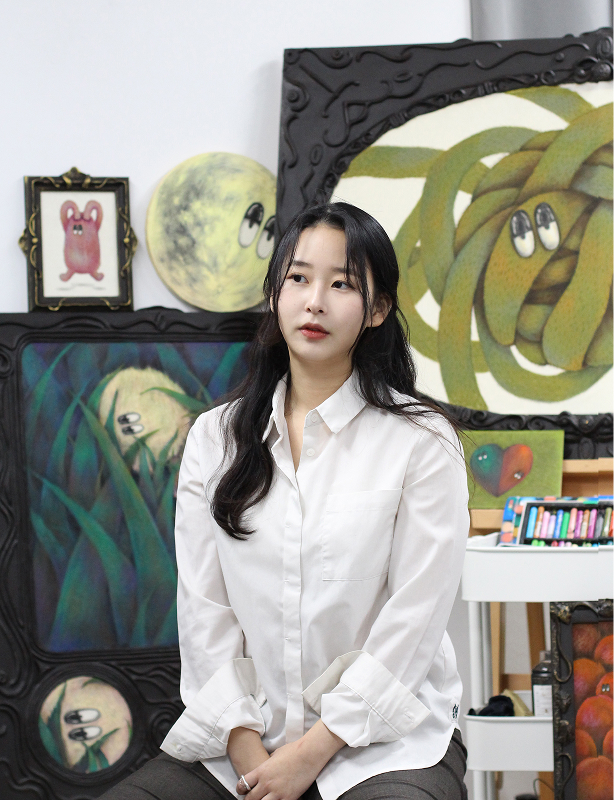 이달의 작가 인터뷰 이미지